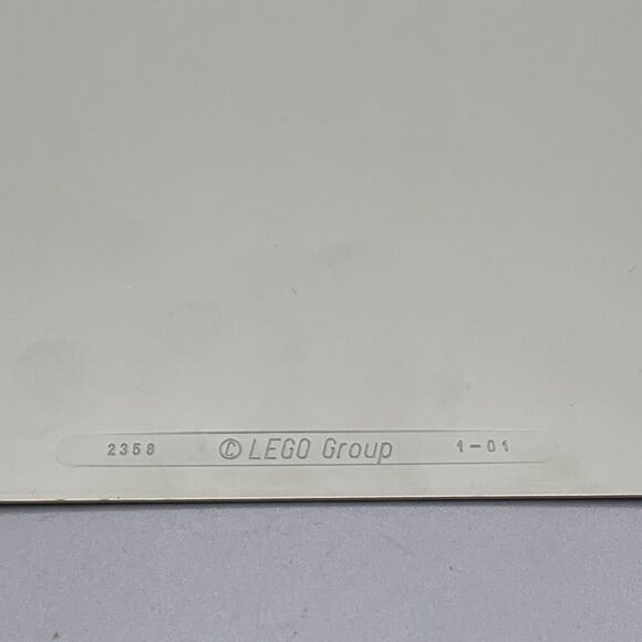 Vintage LEGO Gray Platform Base Plate Straight Road White Sidelines 2358 1-01 - Picture 4 of 4